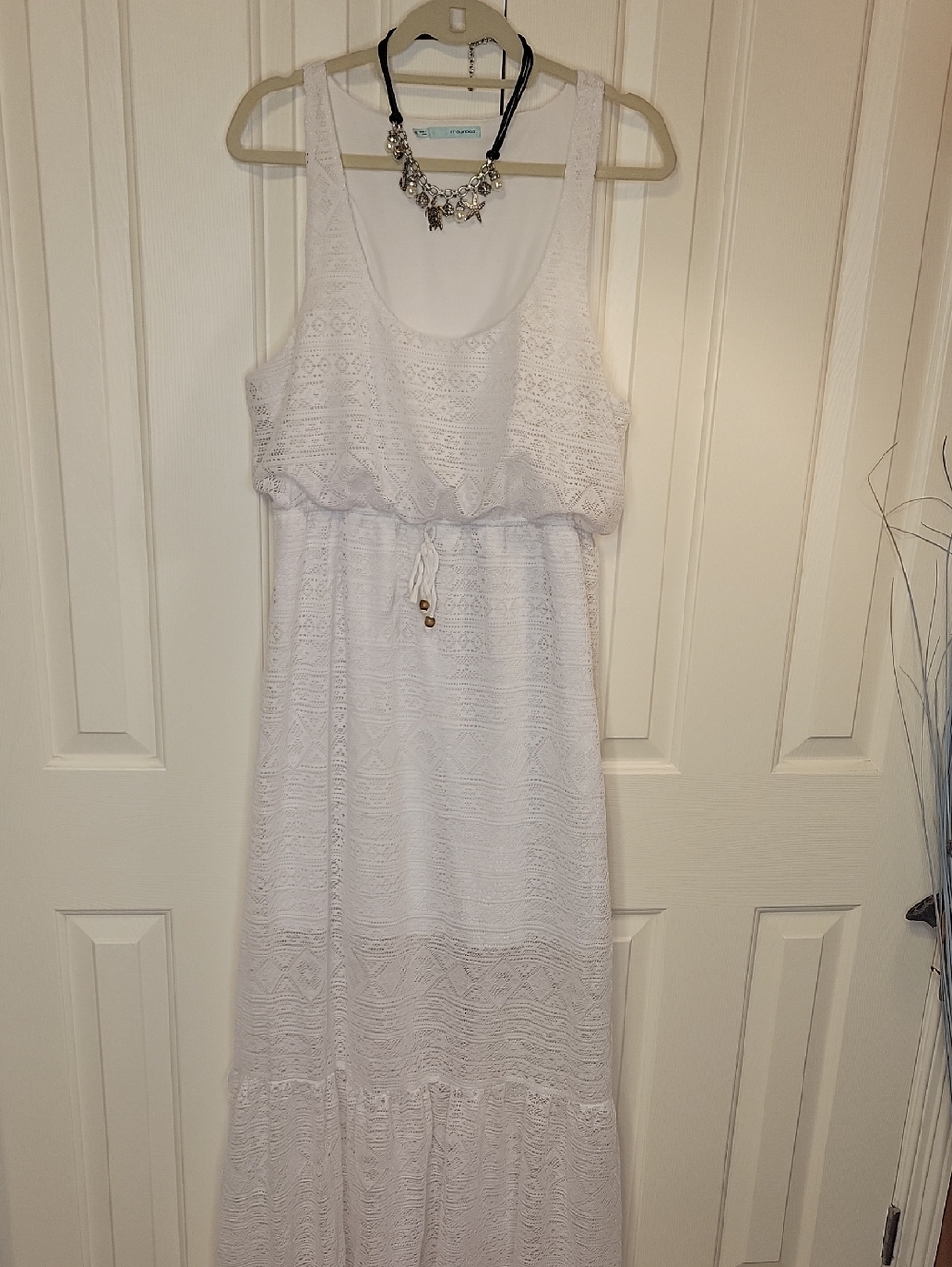 Maurices White Maxi with Mint Brand Tag